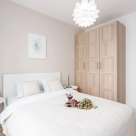 Apartment Jutrzenki Premium